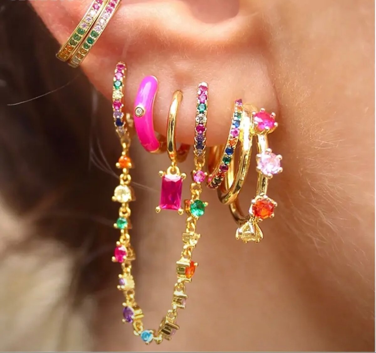 Трендовые серьги