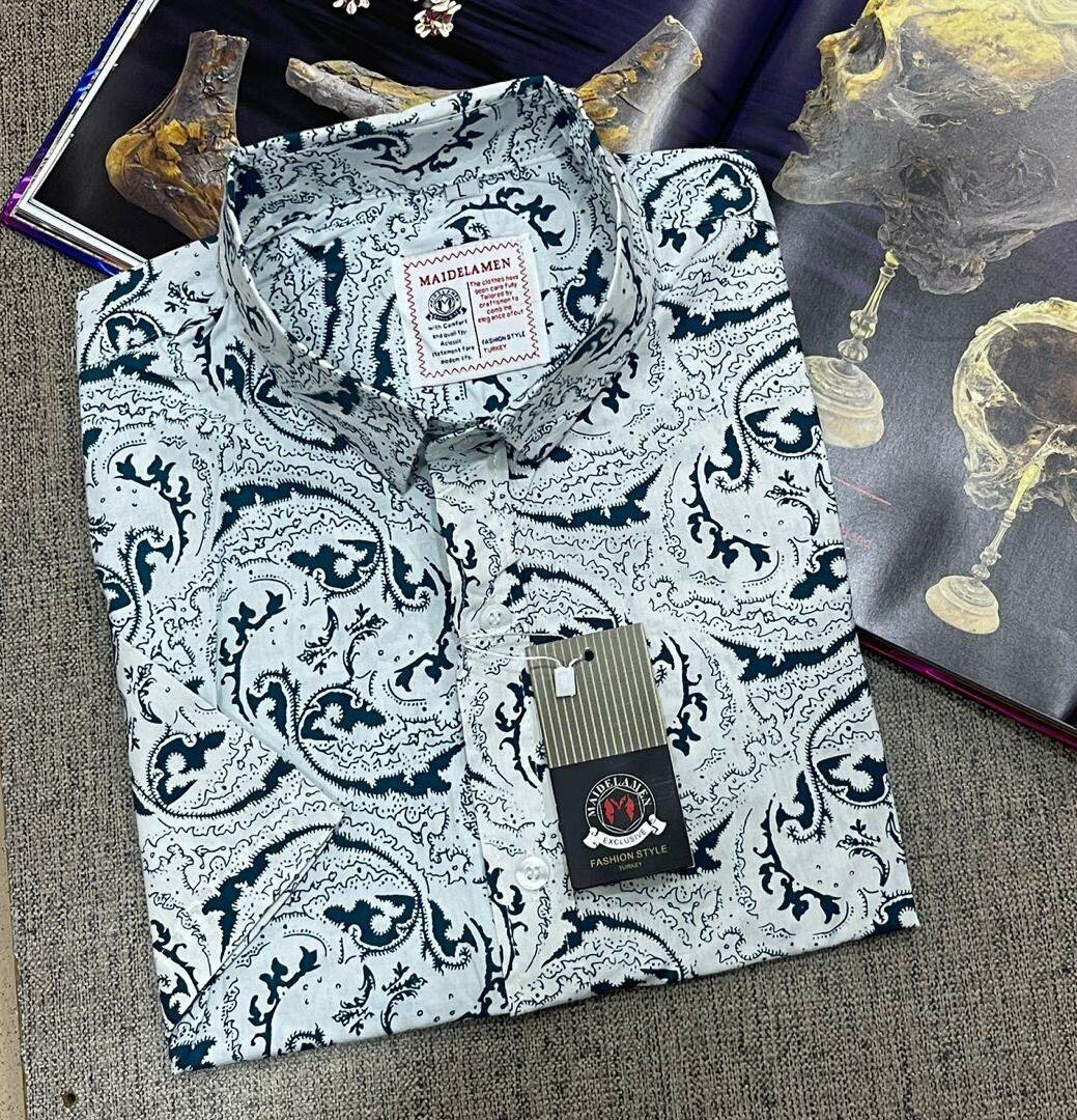 Men fashion short sleeves shorts