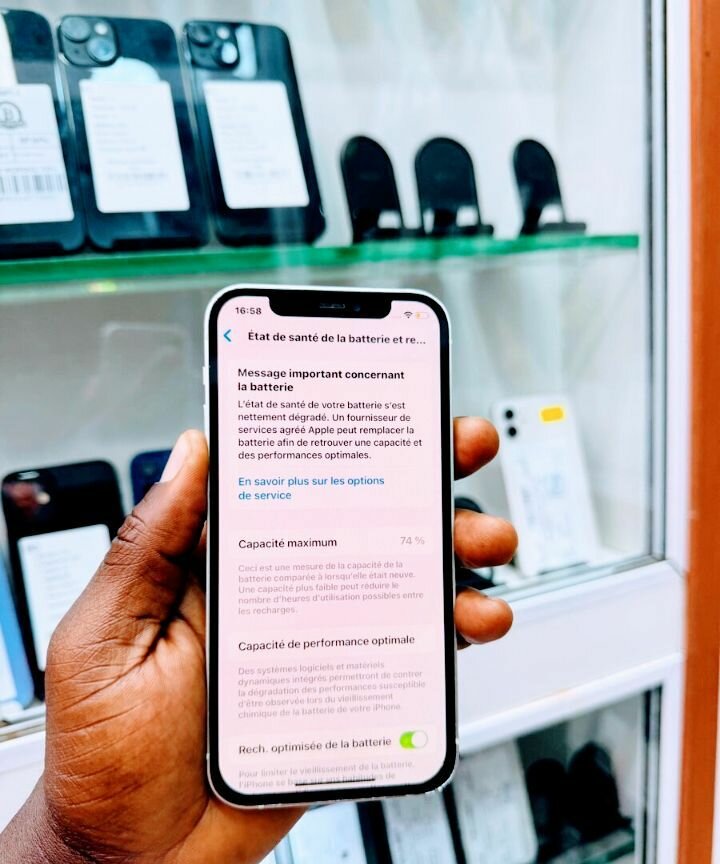 iPhone 12 - 64 Go Blanc