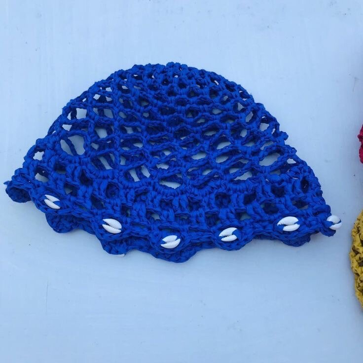 Chapeaux en crochet avec coquillages