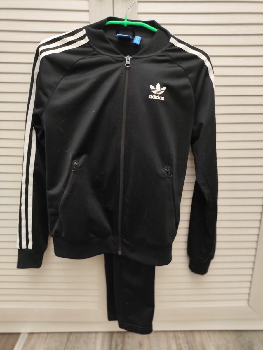 Спортивный костюм ADIDAS