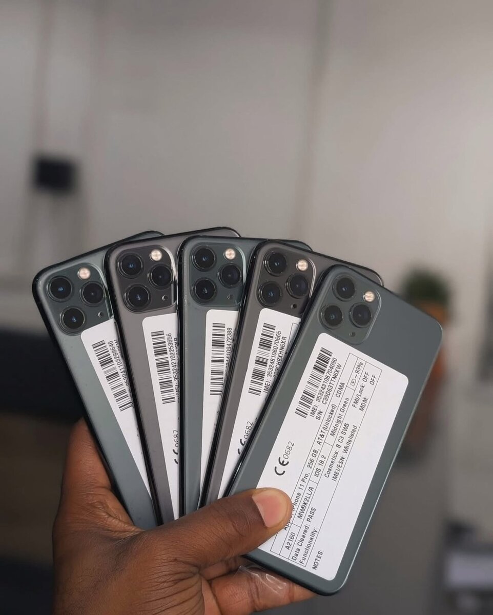 IPhone 11 Pro 64giga quasi neu