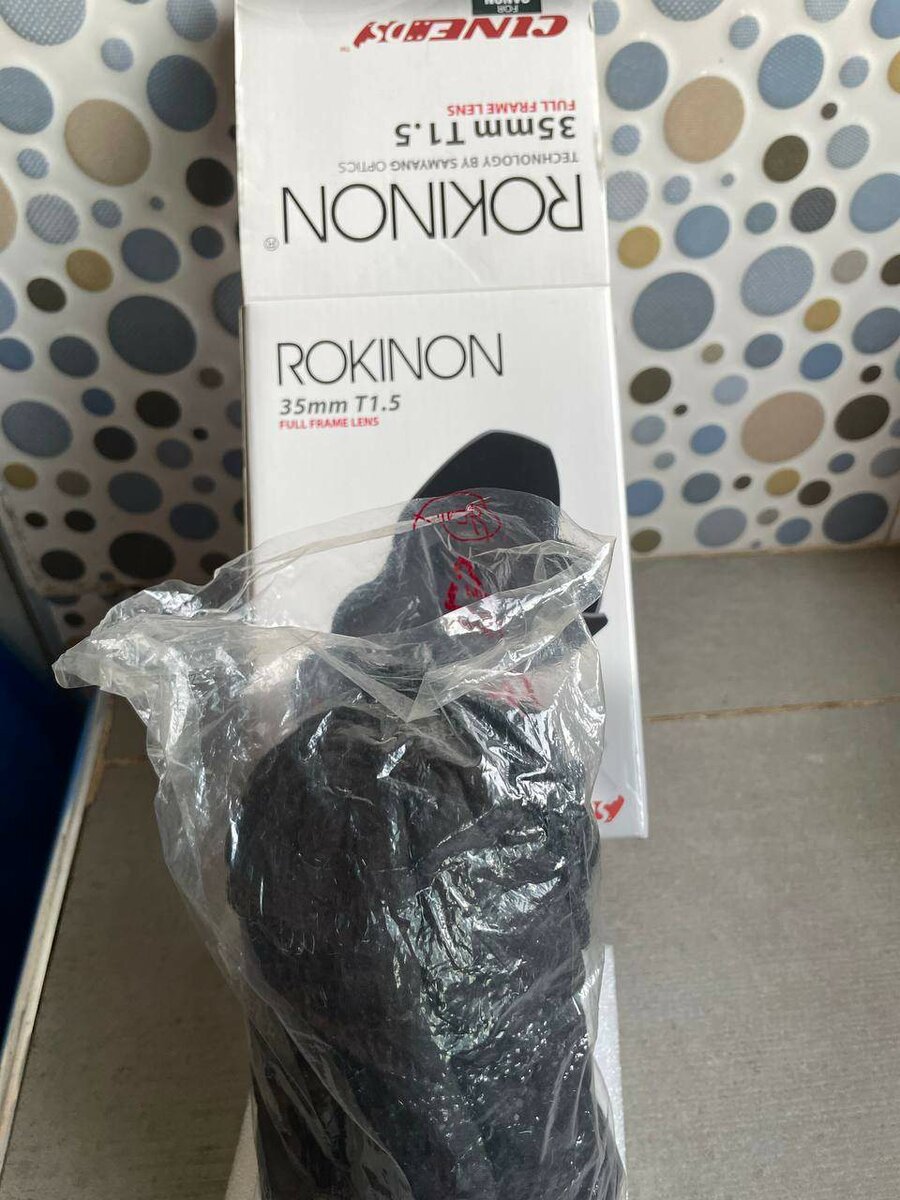 Rokinon 35mm T1.5 Cine DS Lens For Canon EF Mount