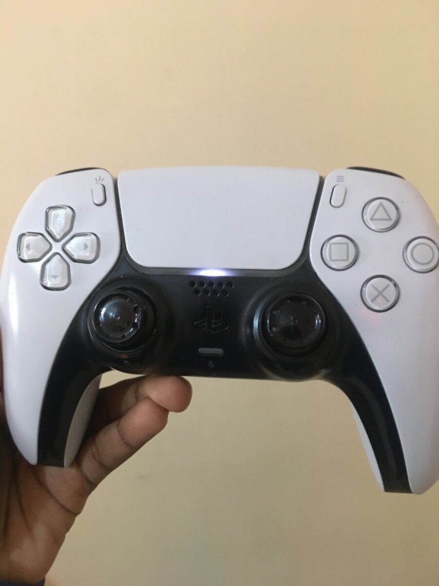Pre owned ps5 controller