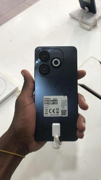 Infinix smart 8