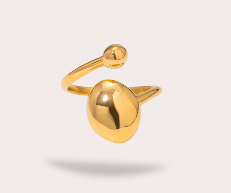 Bague ouverte en or moderne
