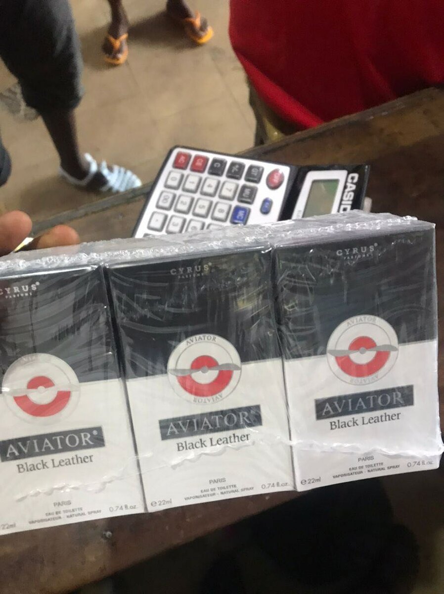 Parfum Aviator Black Leather