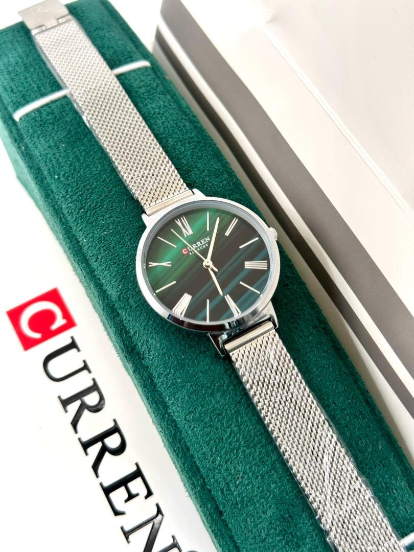 Montre élégante CURREN