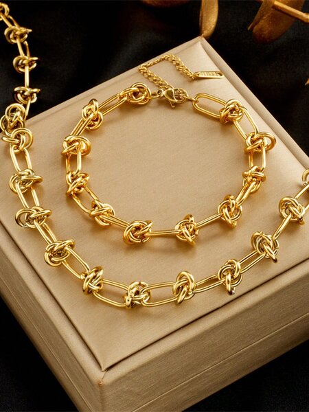 Bracelet et Collier Dorés