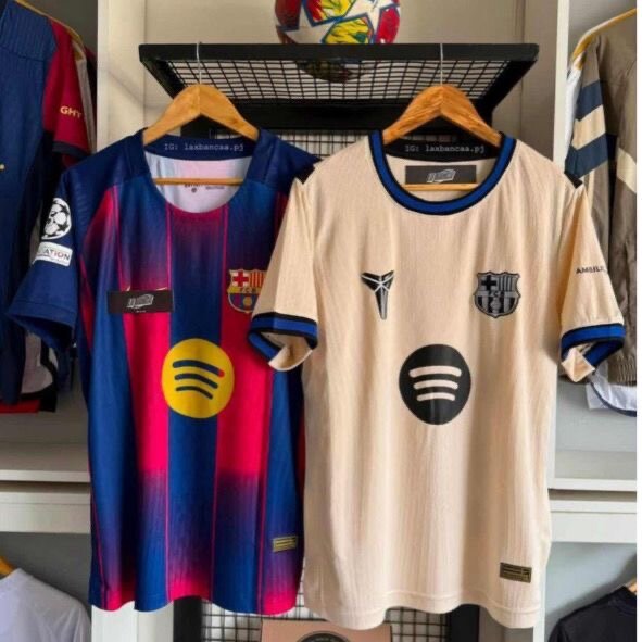 Maillot de football adidas réplique