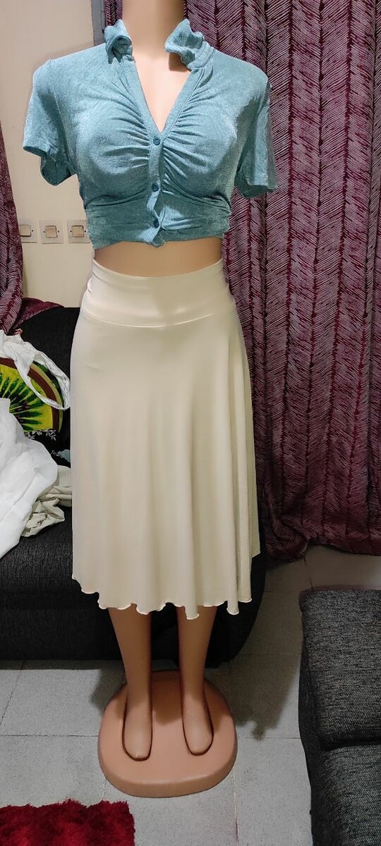 Jupe et tee-shirt grande taille friperie