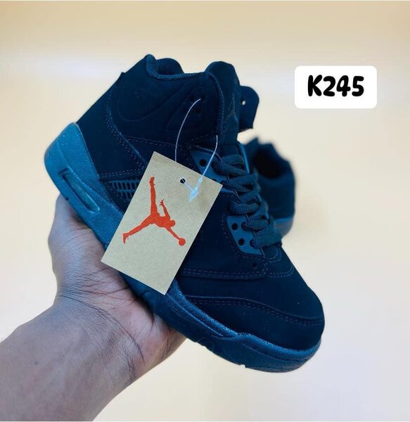 Kids Sneakers Size: 25-36 