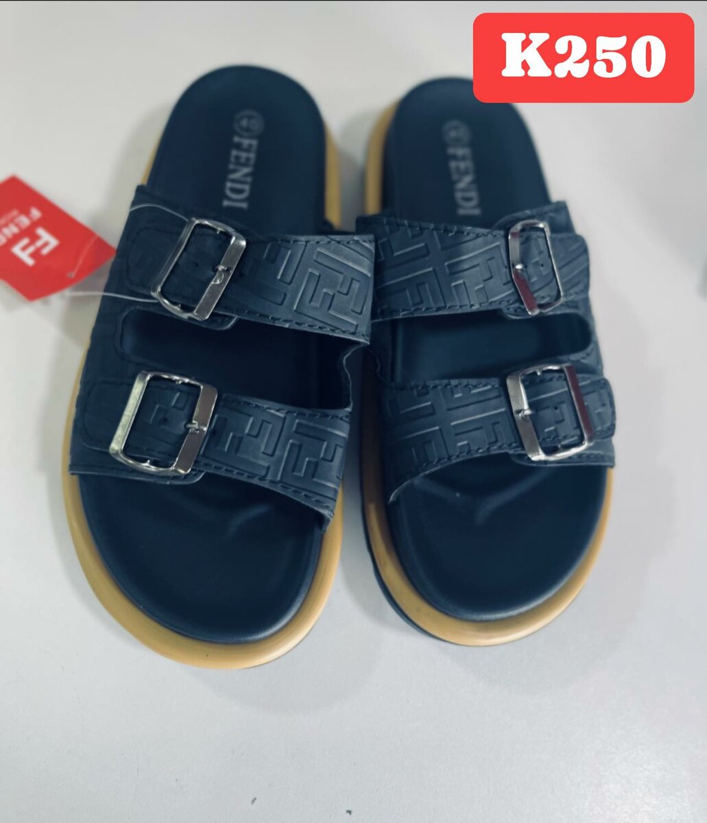 Synthetic leather slippers  