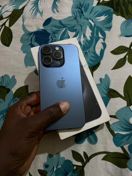 IPHONE 15 PRO 256GB CE