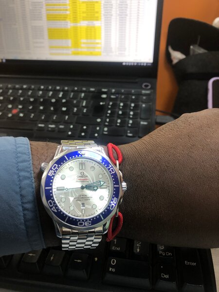 Montre de luxe Omega Seamaster