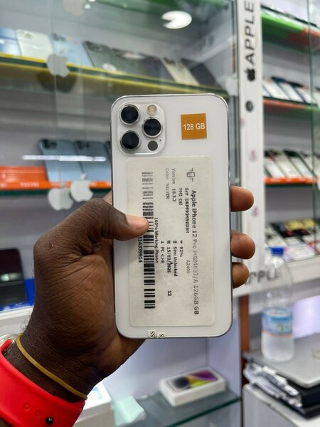 iPhone 12pro casineufs importé