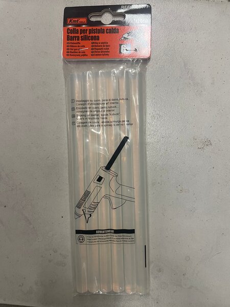 Bâtons de colle chaude