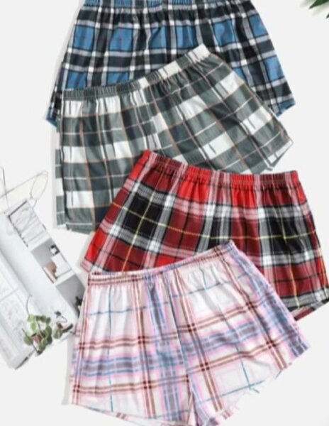 Shorts de nuit à carreaux doux