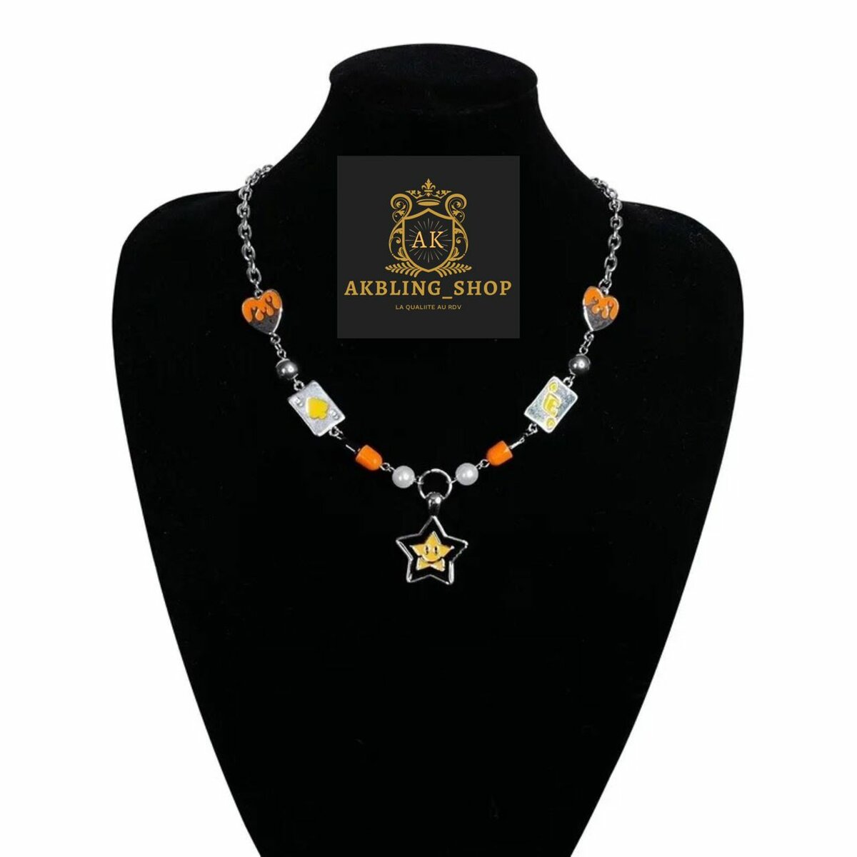 Collier pendentif étoilé