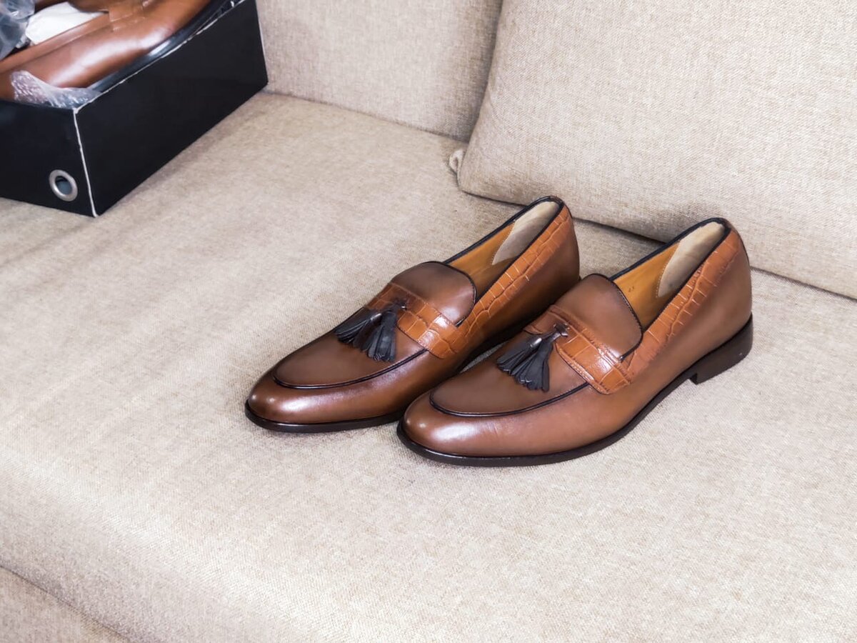 Chaussures habillées en cuir pour homme