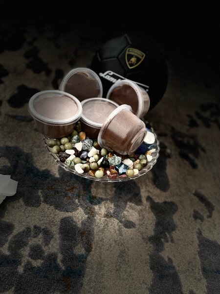 Poudre et grains de soumbara