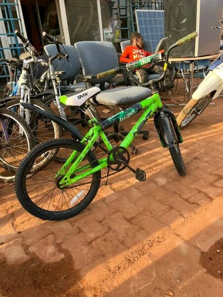Vélo enfant BMX vert