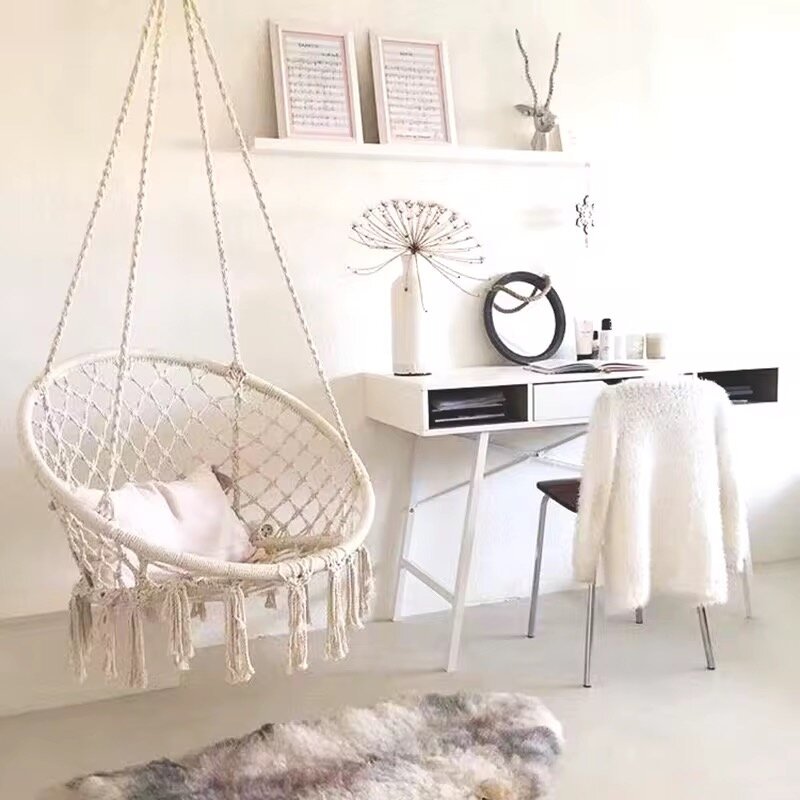 Fauteuil suspendu en macramé