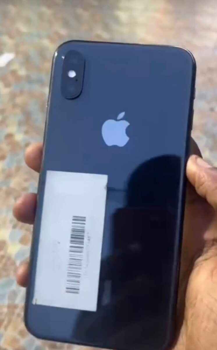IPHONE XS MAX 256GIG- GOOD BATTERY HEALTH