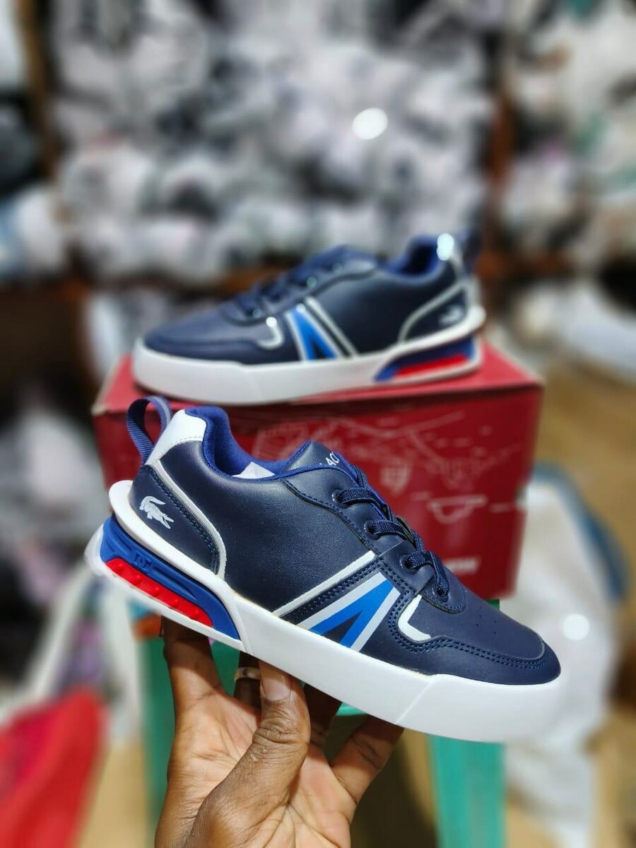 Sneakers multicolores modernes