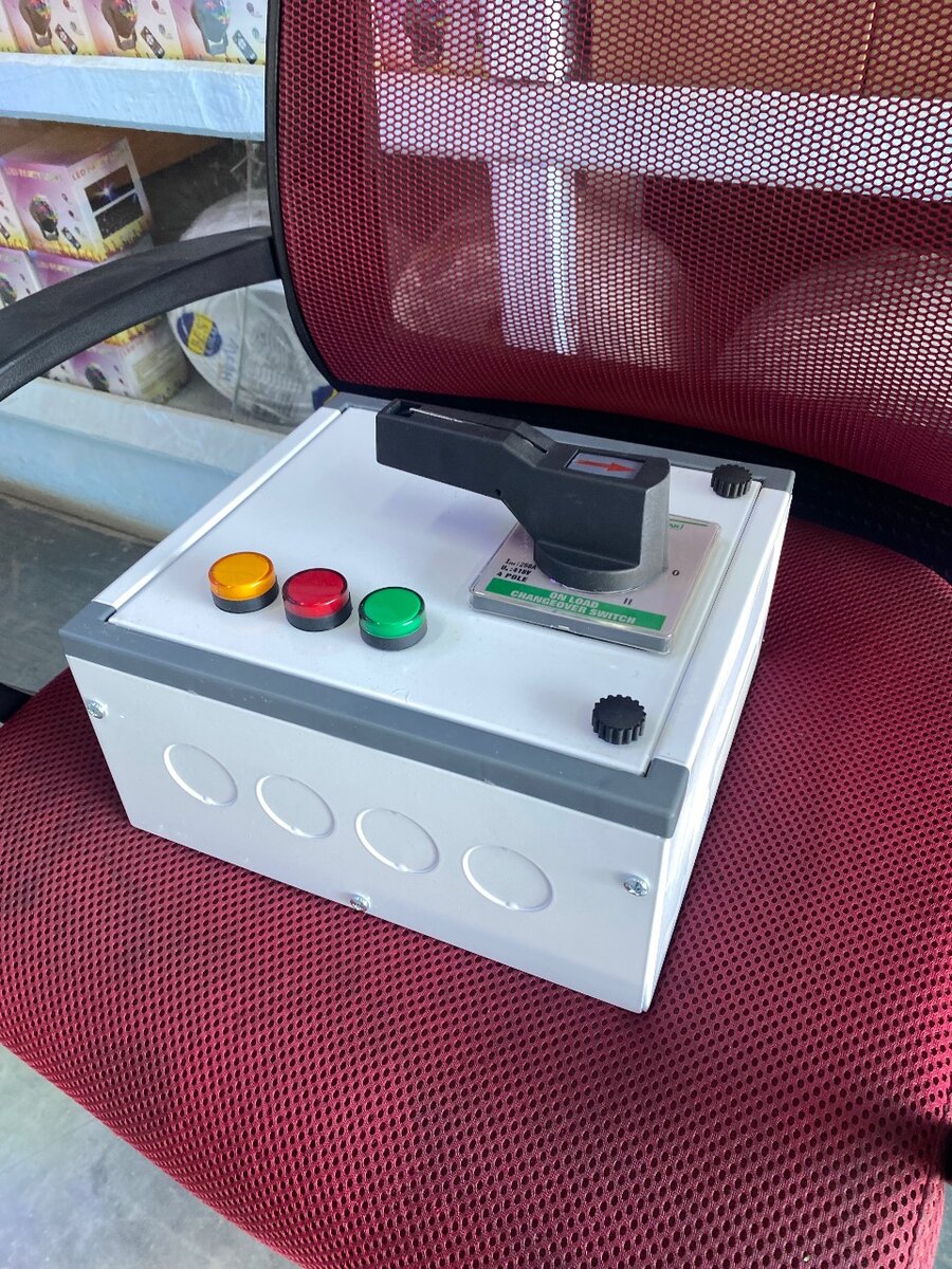 Change over switch 250A