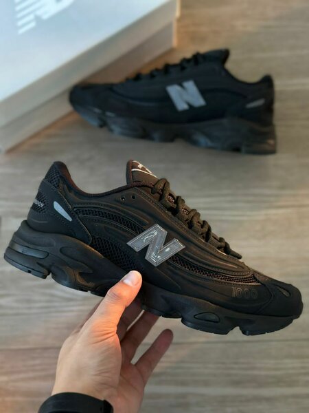 New Balance 1000