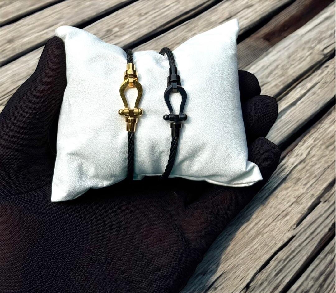 Ensemble de 7 bracelets en acier et corde