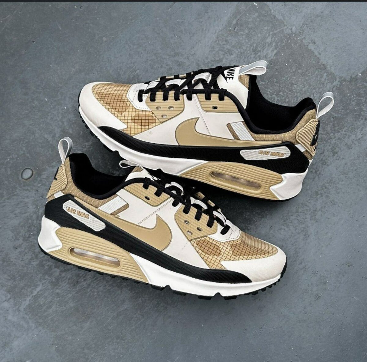 Nike Airmax Sneakers