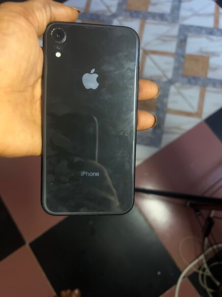 iPhone XR