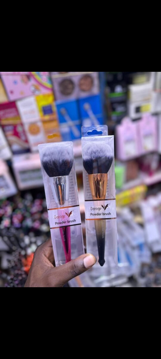 Brosse à poudre libre;compact