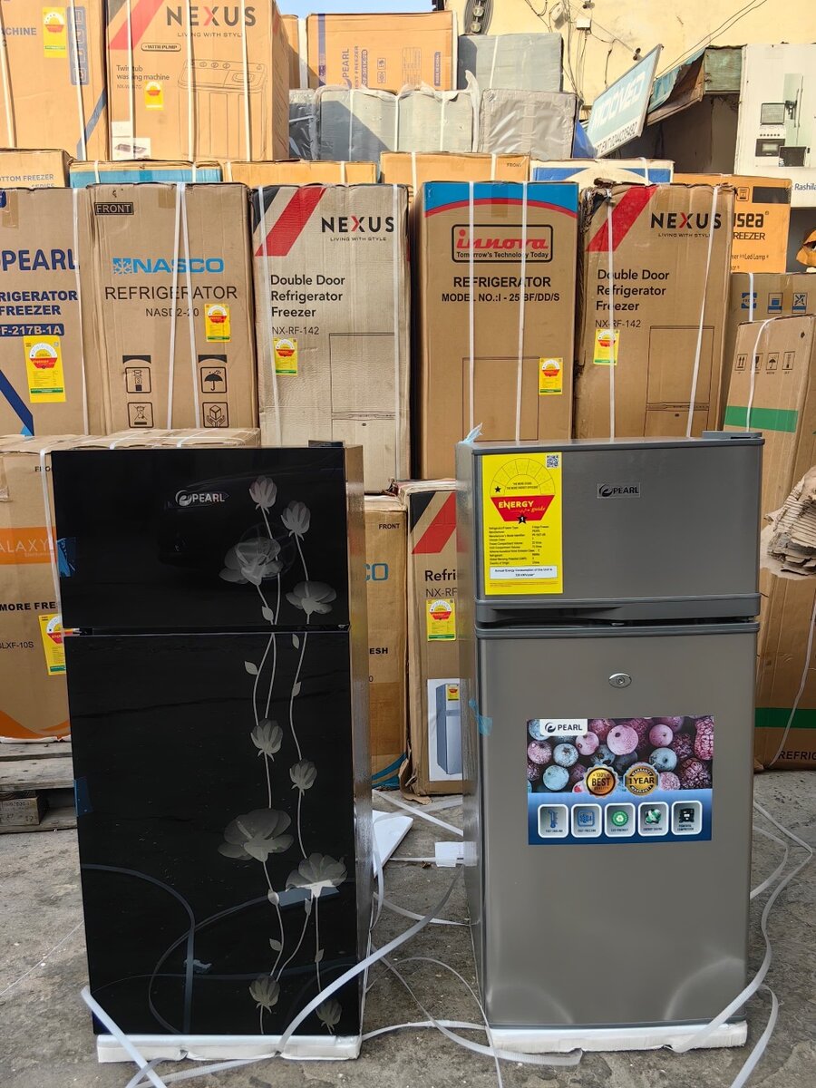 Pearl Refrigerator 95 Liters mirror-Black