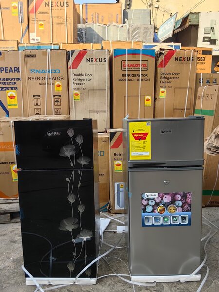 Pearl Refrigerator 95 Liters mirror-Black