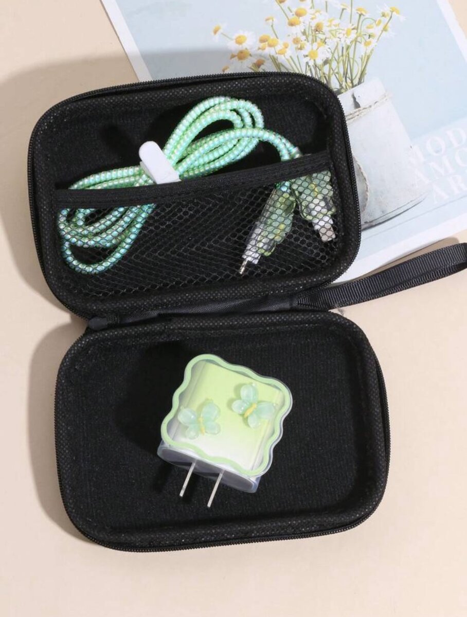 Chargeur et câble vert élégant