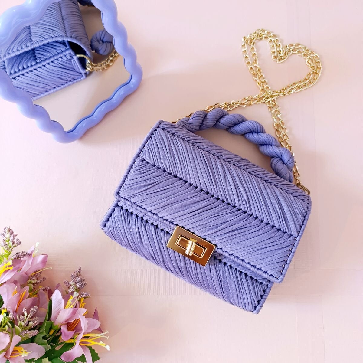 Sac à main tressé chic