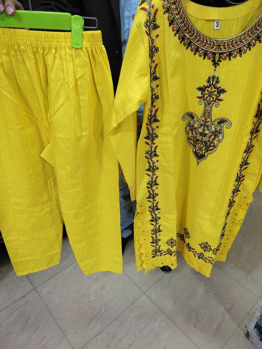 Girls 2Piece Lawn Suite