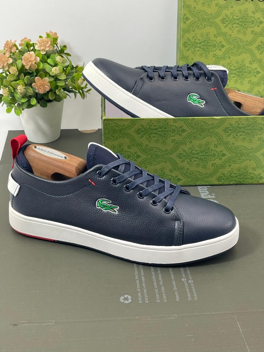 LACOSTE CLASSIC WEAR