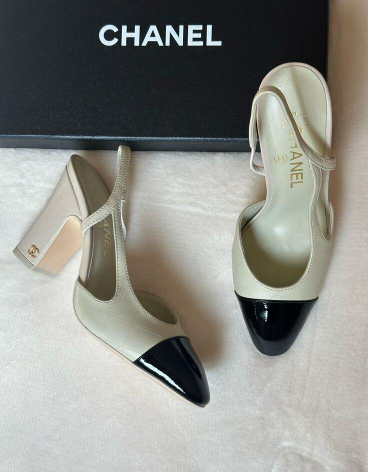 Heel sandals
