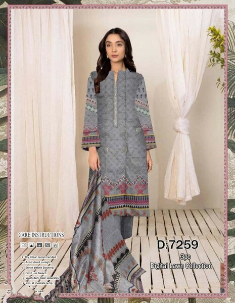 Ladies suit
