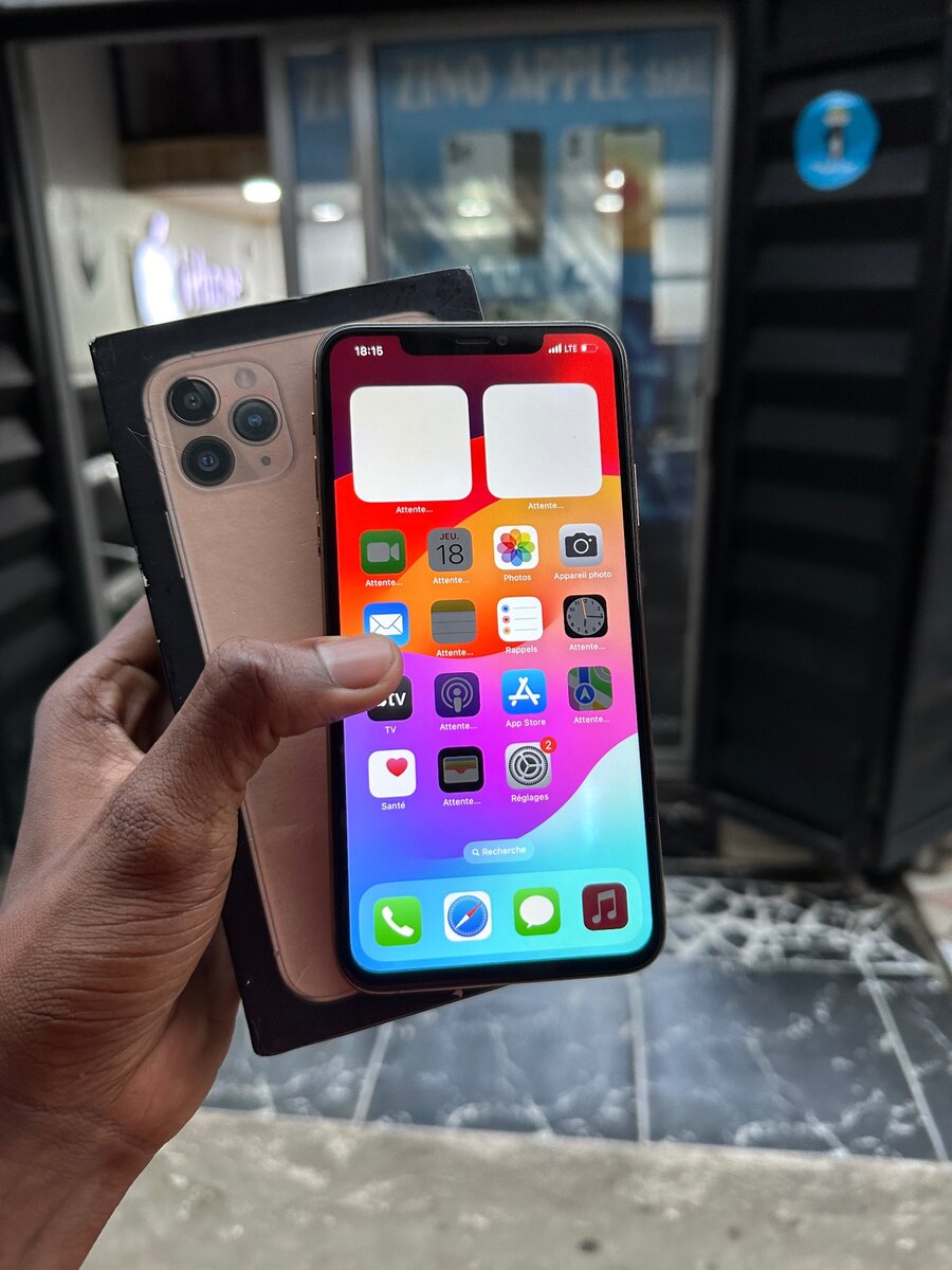 iPhone 11 Pro max 64go