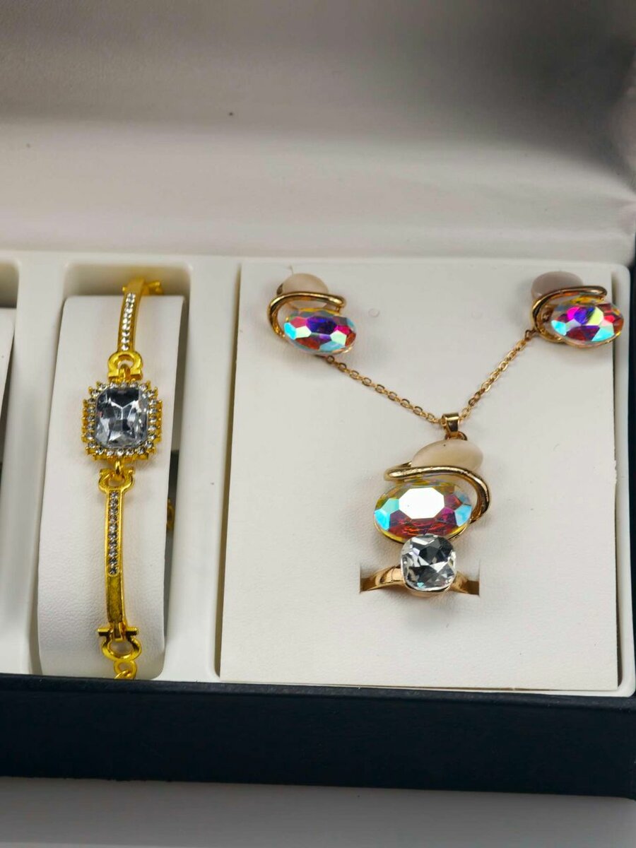 Coffret Bijoux en Or Éclatants