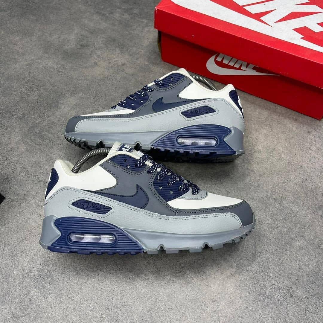 Nike Air Max 90