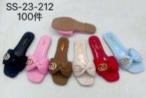 Claquettes élégantes femme