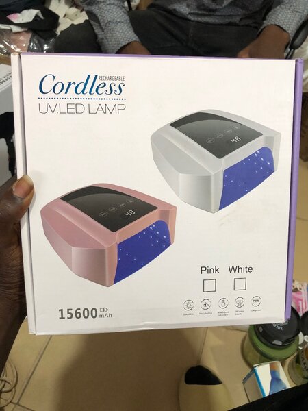 Rechargeable UV lamp