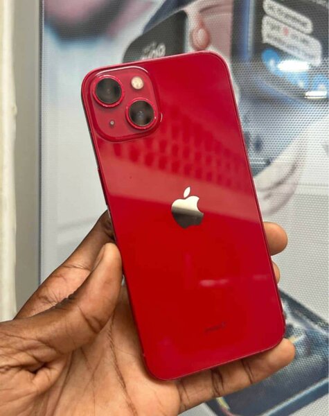 iPhone 13 Rouge Brillant