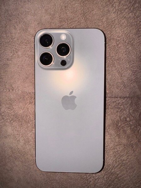 15 pro max 256gig eSim unlock